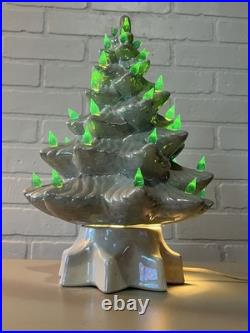 Vintage 1970s Atlantic Mold White Iridescent Ceramic Christmas Tree 13 Works