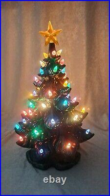 Vintage 1970s CERAMIC CHRISTMAS TREE 18 Atlantic Mold Co Lights Star Base