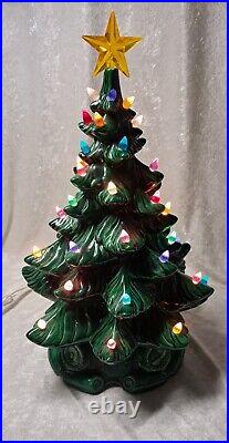 Vintage 1970s CERAMIC CHRISTMAS TREE 18 Atlantic Mold Co Lights Star Base