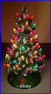 Vintage 1970s Holland Mold Ceramic Christmas Tree