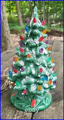 Vintage 1970s Holland Mold Ceramic Christmas Tree