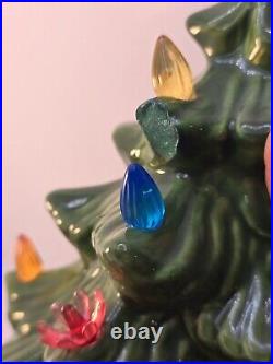 Vintage 1973 Ceramic Christmas Tree With Base 14 Lights Star Green