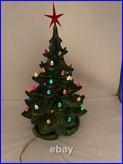 Vintage 1974 Atlantic Mold Green Christmas Tree 17.5 Lighted Scroll Base