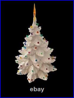 Vintage 1974 Atlantic Mold White Ceramic Christmas Tree 24 Tall With Base