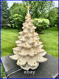 Vintage 1974 Atlantic Mold White Ceramic Christmas Tree 24 Tall With Base