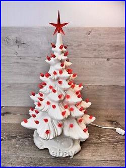 Vintage 1974 Atlantic Mold White Ceramic Christmas Tree 24 Tall With Base