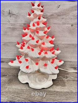 Vintage 1974 Atlantic Mold White Ceramic Christmas Tree 24 Tall With Base