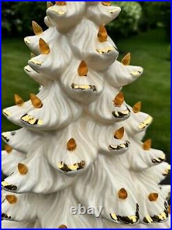 Vintage 1974 Atlantic Mold White Ceramic Christmas Tree 24 Tall With Base