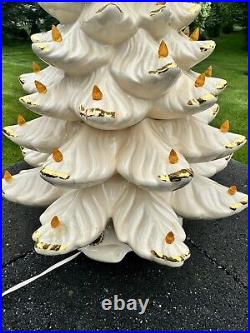 Vintage 1974 Atlantic Mold White Ceramic Christmas Tree 24 Tall With Base