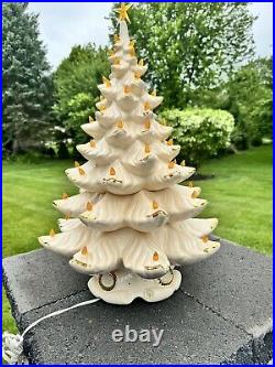 Vintage 1974 Atlantic Mold White Ceramic Christmas Tree 24 Tall With Base