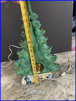 Vintage 1975 Atlantic Mold Wall Mount Lighted Ceramic Green Christmas Tree 19