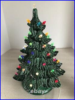 Vintage 1978 Ceramic Christmas Tree Nowell's Mold 18 Works