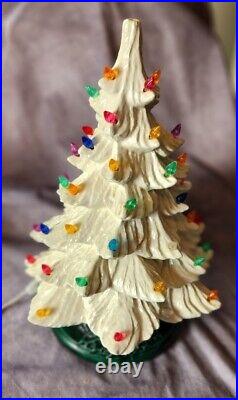 Vintage 1978 Ceramic White Christmas Tree Iridescent 16 Tall withgreen base READ