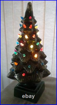 Vintage 1982 CERAMIC CHRISTMAS TREE Multi-Color Lights ORIGINAL BOX