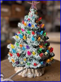 Vintage 1990 Nowell's Lighted Ceramic Christmas Tree. 10Inches Tall. Beautiful