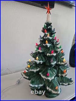 Vintage 20.5 X14 Flocked Atlantic Mold Ceramic Christmas Tree Scroll Base Star