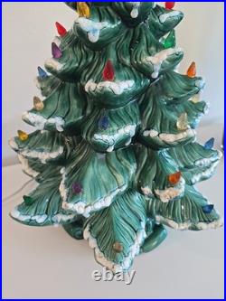 Vintage 20.5 X14 Flocked Atlantic Mold Ceramic Christmas Tree Scroll Base Star