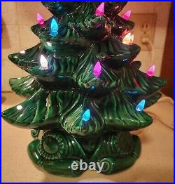 Vintage 20 Atlantic Mold Ceramic Light Up Christmas Tree Extra Lights Pine Tree