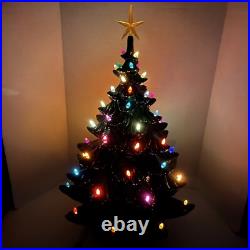 Vintage 24 Atlantic Mold Ceramic Christmas Tree Green 25x15 Ornament Vintage 24 Atlantic Mold Ceramic Christmas Tree Green 25x15 Ornament