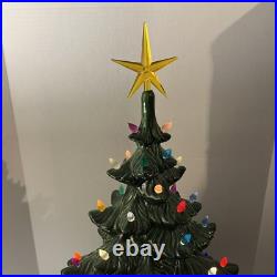 Vintage 24 Atlantic Mold Ceramic Christmas Tree Green 25x15 Ornament Vintage 24 Atlantic Mold Ceramic Christmas Tree Green 25x15 Ornament