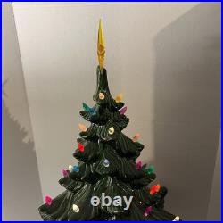 Vintage 24 Atlantic Mold Ceramic Christmas Tree Green 25x15 Ornament Vintage 24 Atlantic Mold Ceramic Christmas Tree Green 25x15 Ornament