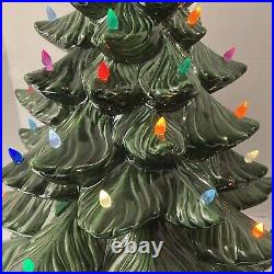 Vintage 24 Atlantic Mold Ceramic Christmas Tree Green 25x15 Ornament