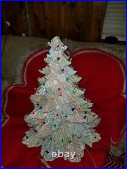 Vintage 26 1970's Nowell Mold Irradecent Light-Up Ceramic Christmas Tree