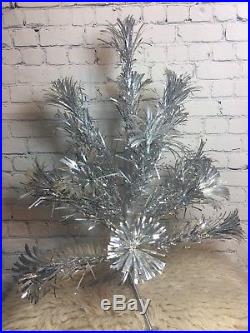 Vintage 2ft SPARKLER POM POM Aluminum Christmas Tree 19 Branch original box Mcm