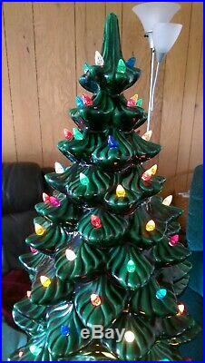 Vintage 33 Ceramic Christmas Tree Three Piece