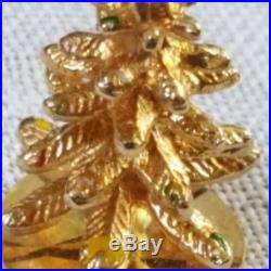 Vintage 3D CHRISTMAS TREE CHARM in 14k yellow gold 2.25 grams c. 1970s