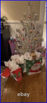 Vintage 4' EVERGLEAM Pom Pom Retro Stainless Aluminum Christmas Tree 4 Ft