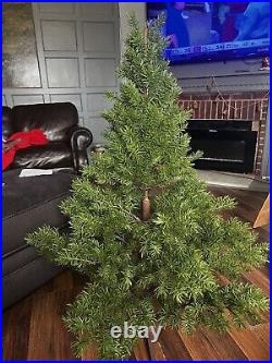 Vintage 4' soft rubber plastic CHRISTMAS TREE complete push on needles RARE