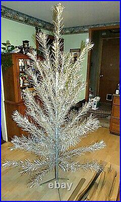 Vintage 6 1/2' United States Silver Tree Co Aluminum Christmas Tree In Orig Box