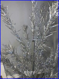 Vintage 6.5 Aluminum Christmas Tree United States Silver Tree Co. WithBox MCM