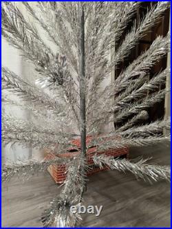 Vintage 6.5 Foot Aluminum Christmas Tree 61 Branches Complete in Box