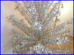 Vintage 6 Ft Evergleam Aluminum 94 Branch Palm Christmas Tree With Stand