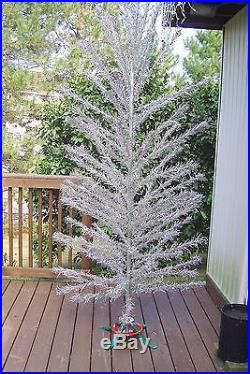 Vintage 7-foot Aluminum Tinsel Christmas Tree 100 Branches + 33 Ornaments 4846