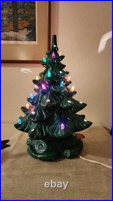 Vintage 70's Atlantic Mold Green MUSICAL LIGHTED CHRISTMAS TREE 16 WORKS