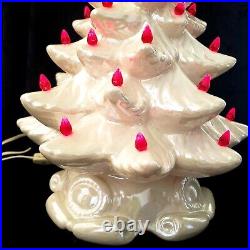 Vintage 70's Atlantic Mold Pearl White Ceramic Red Lighted Christmas Tree 17