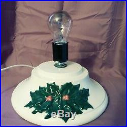 Vintage 70s 80's / 19 Ceramic Green Christmas Tree With White holly Base