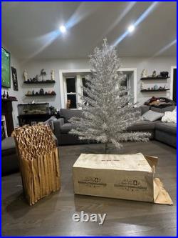 Vintage 7ft Aluminum Taper Tree Christmas Tree 154 Branches EUC Carey-McFall BOX