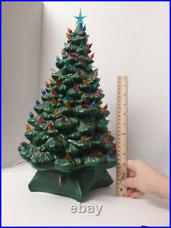Vintage 83' HM Holland Mold Large Ceramic Christmas Tree with Base 19in x12in