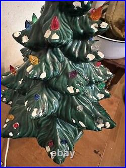 Vintage ATLANTIC MOLD Green Illuminated Ceramic Christmas Tree w Lights, 16