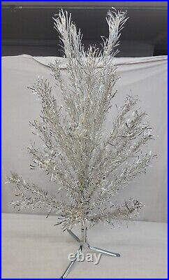 Vintage Aluminum 4 Ft Christmas Tree 33 Branch READ DESCRIPTION