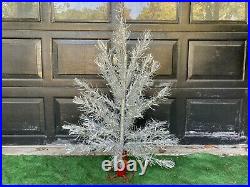 Vintage Aluminum Christmas Tree 4' (48) 40 Branches