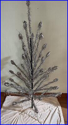 Vintage Aluminum Christmas Tree 6' Pom Poms 41 Branches