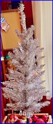 Vintage Aluminum Christmas Tree, Tabletop Size, Mcm, Has Nice Heavy Stand, Euc