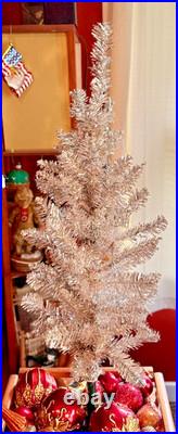 Vintage Aluminum Christmas Tree, Tabletop Size, Mcm, Has Nice Heavy Stand, Euc