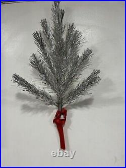 Vintage Aluminum The Holiday Hanging Wall Christmas Tree K4000 2Ft With Box