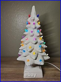 Vintage American Mold 17 Ceramic Christmas Tree Snow Gloss White & Base